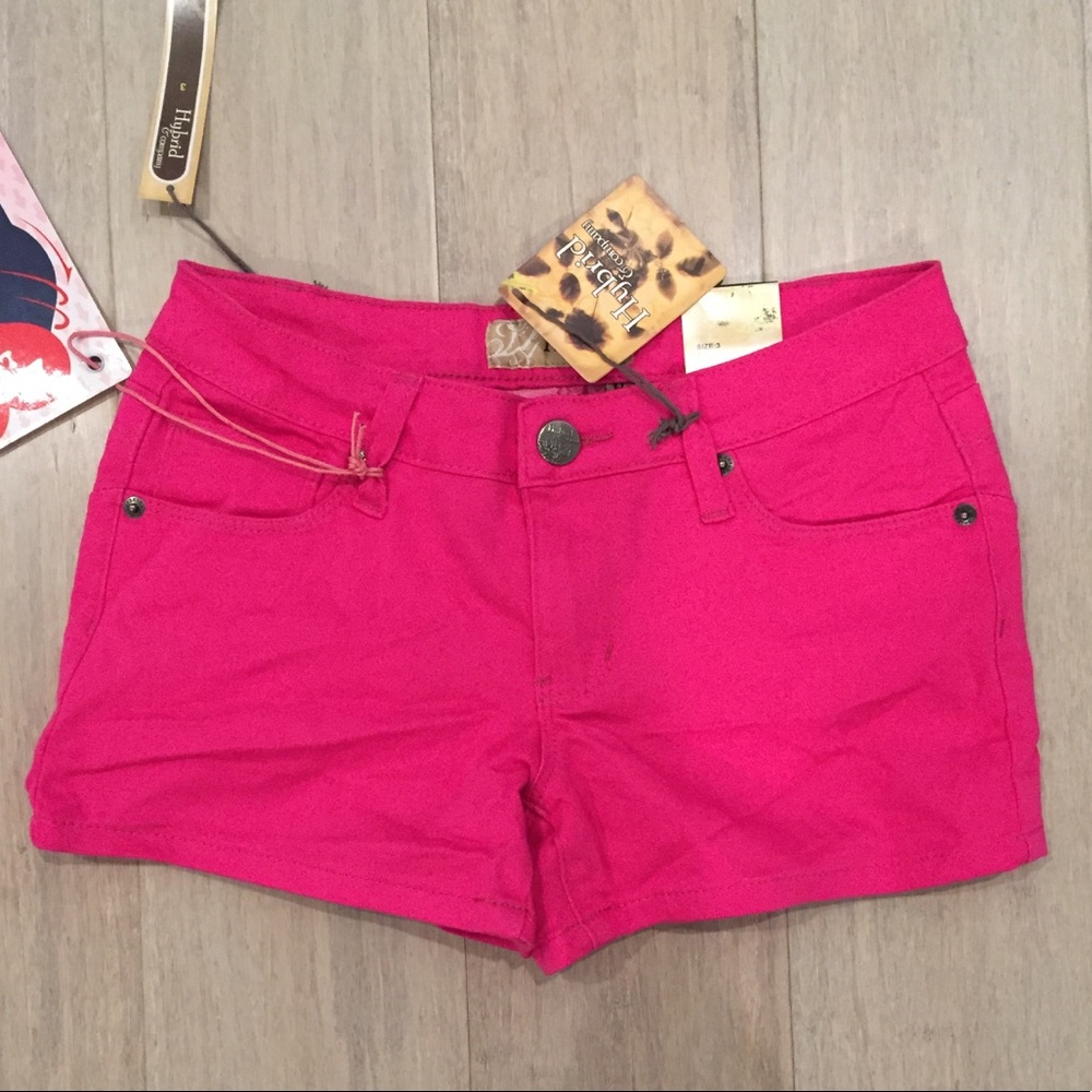 🌻 Pink shorts